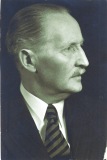 1_2_0-23-Sophus-Hansen-007